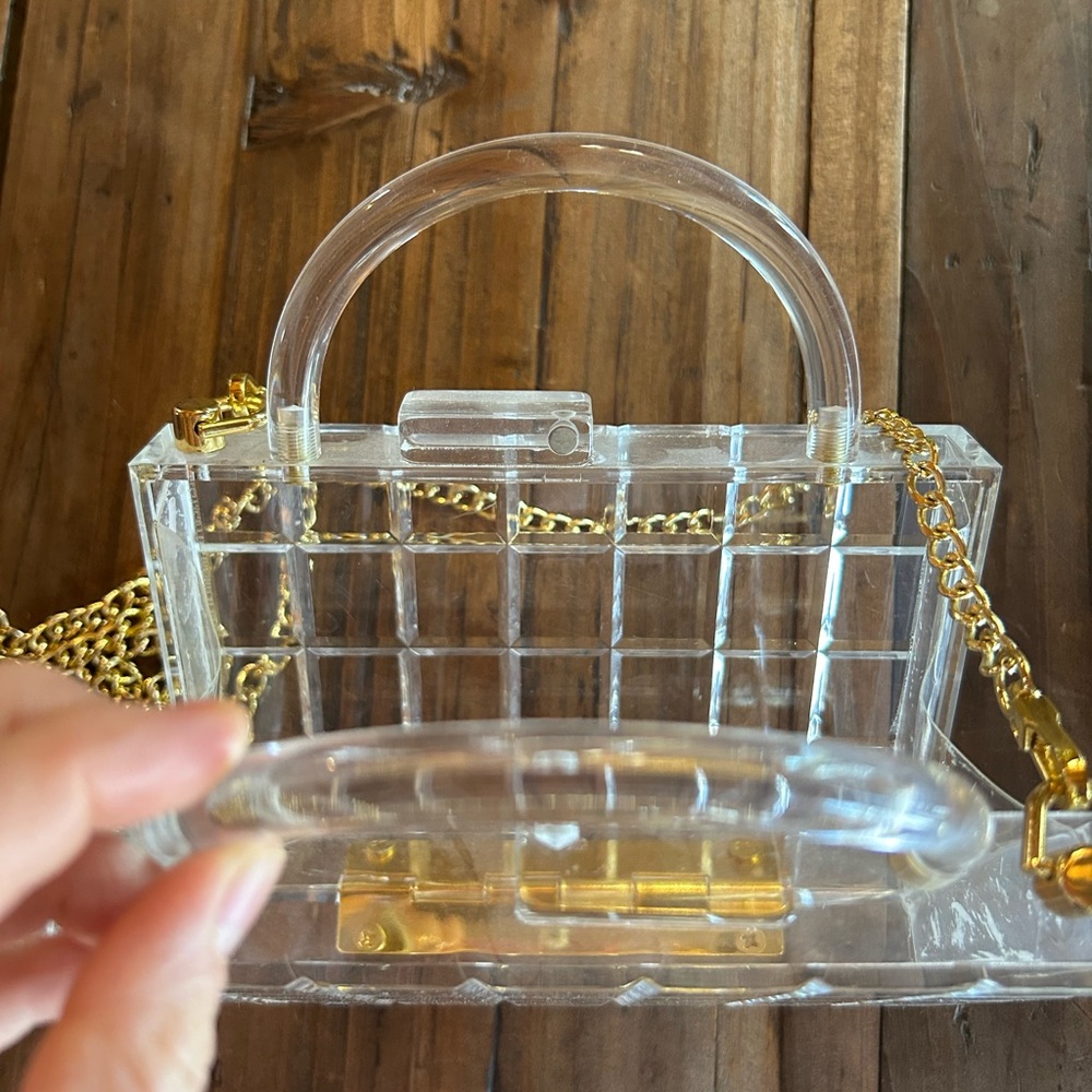 Clear Acrylic Box Bag with Gold Chain - Picture 2 of 4